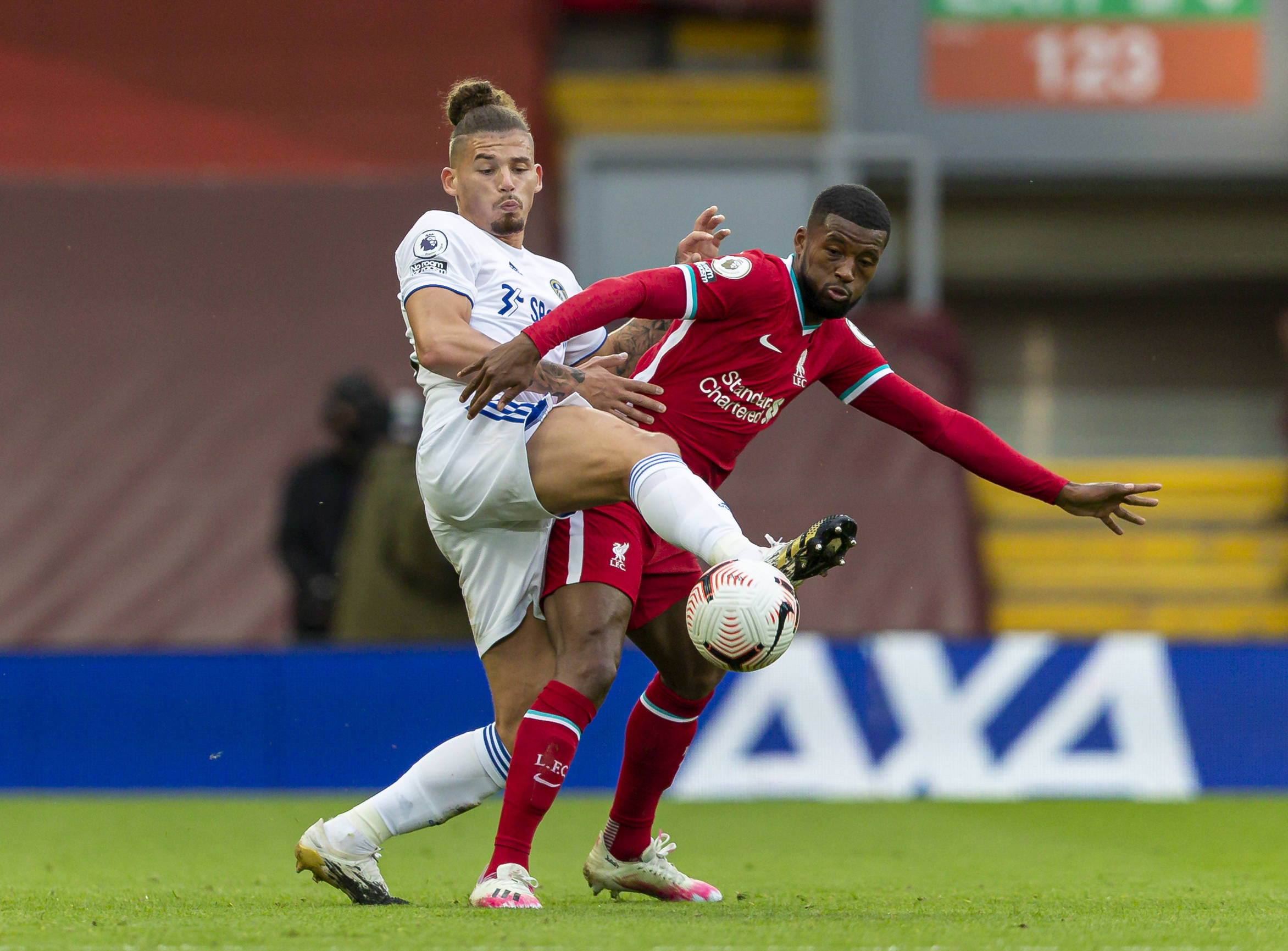 一步进攻的 一步进攻的